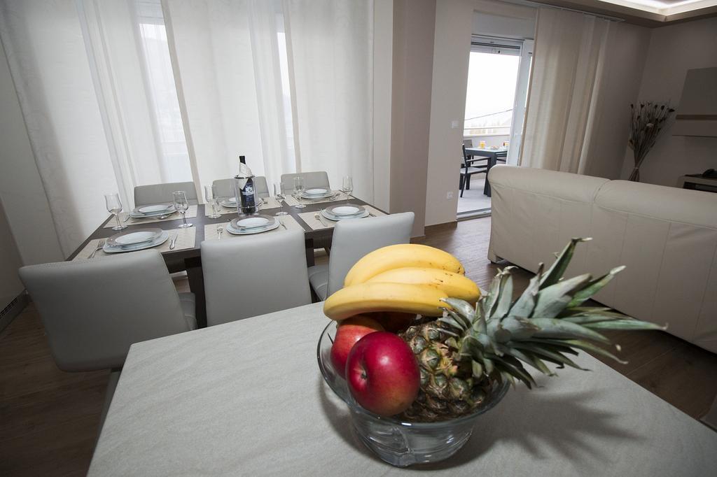 Lct Apartment Laura Omis Luaran gambar